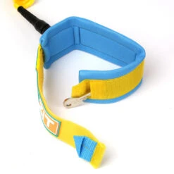 LEASH DE SUP HOWZIT COIL JAUNE/BLEU 9' -FANATIC || Starboard || JOBE Soldes Boutique leash de sup howzit coil jaune bleu 9 1 3