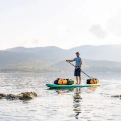 PADDLE FANATIC RAY AIR 13.6x35 PREMIUM 2022 GONFLABLE + PAGAIE CARBONE C35 COMPLET -FANATIC || Starboard || JOBE Soldes Boutique paddle fanatic ray air 136x35 premium 2022 gonflable pagaie carbone c35 complet 2