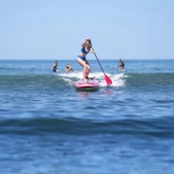 PADDLE GONFLABLE AQUA MARINA CORAL 10.2 RASPBERRY 2023 -FANATIC || Starboard || JOBE Soldes Boutique paddle gonflable aqua marina coral 102 raspberry 2023 6