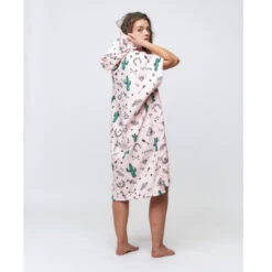 PONCHO AFTER HYPE PALE PINK -FANATIC || Starboard || JOBE Soldes Boutique poncho after hype pale pink 3